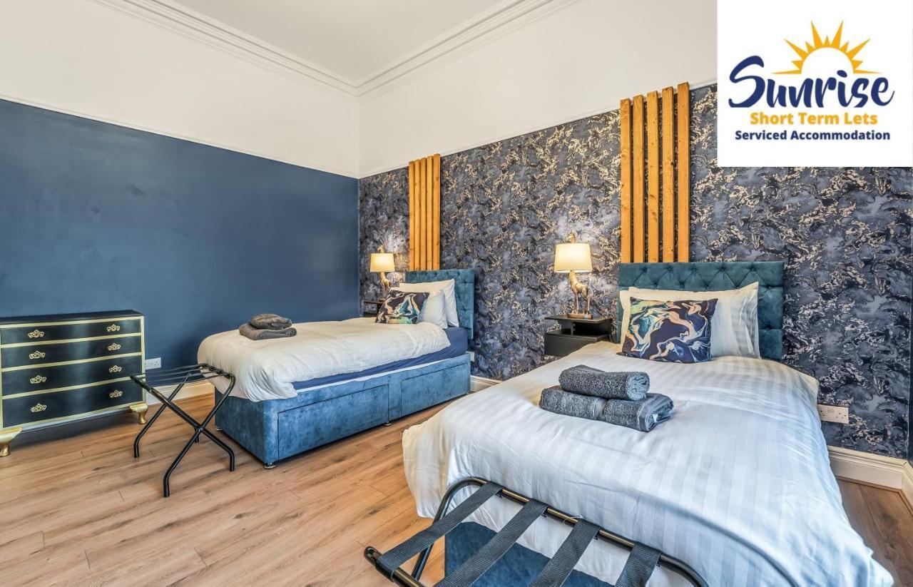 Presidential Apartment, Family Home, Luxury Bedrooms, 2 Rooms, 1 King Bed, 2 Single Beds, Free Wifi, Free Parking, Tourists, Business Travelers, Relocation, Beautiful River Views, - Long Stays, Invoice And Reduced Price Are Only Via Sunrise Short Let Dundee Extérieur photo
