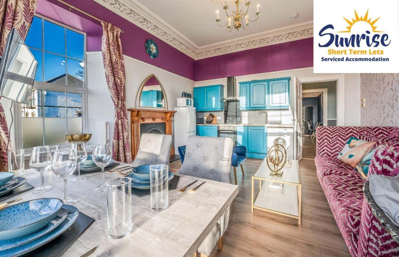 Presidential Apartment, Family Home, Luxury Bedrooms, 2 Rooms, 1 King Bed, 2 Single Beds, Free Wifi, Free Parking, Tourists, Business Travelers, Relocation, Beautiful River Views, - Long Stays, Invoice And Reduced Price Are Only Via Sunrise Short Let Dundee Extérieur photo